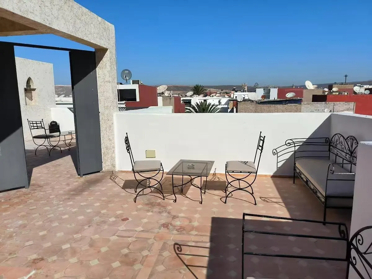 אגאדיר Appartement 1Er Etage Sur 2 Terrasse Privee En Rooftop