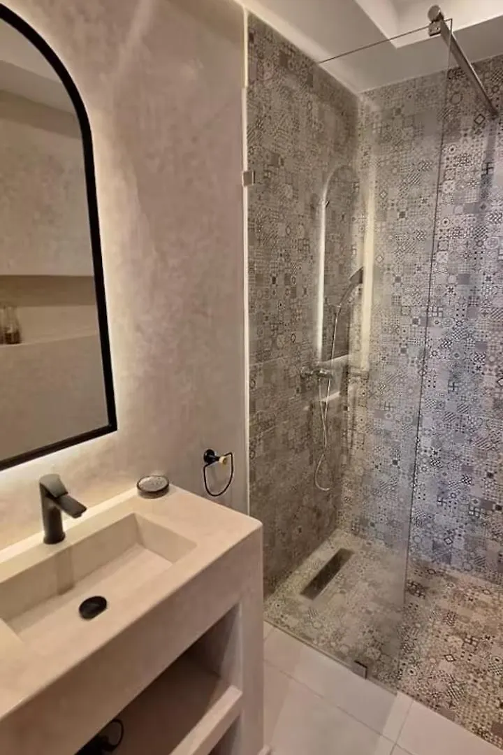 אגאדיר Appartement 1Er Etage Sur 2 Terrasse Privee En Rooftop דירה